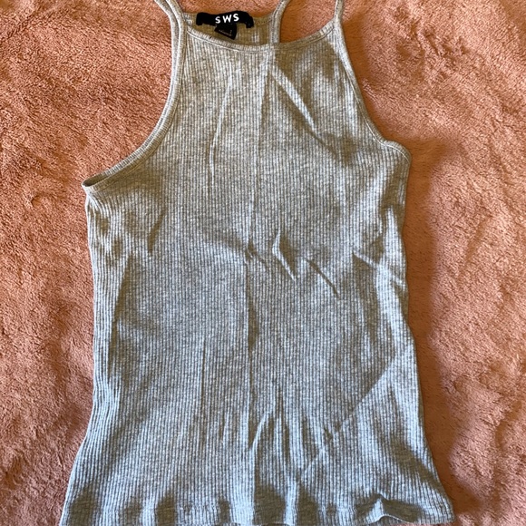 Fitted tank top